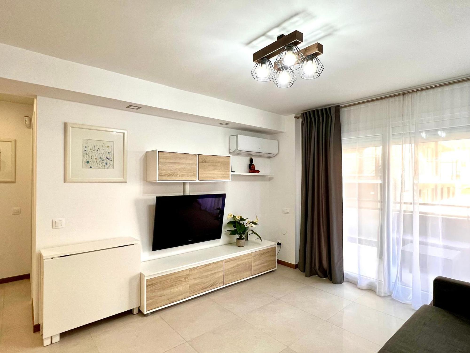 Confortable Apartamento En Ла-Пінеда Екстер'єр фото