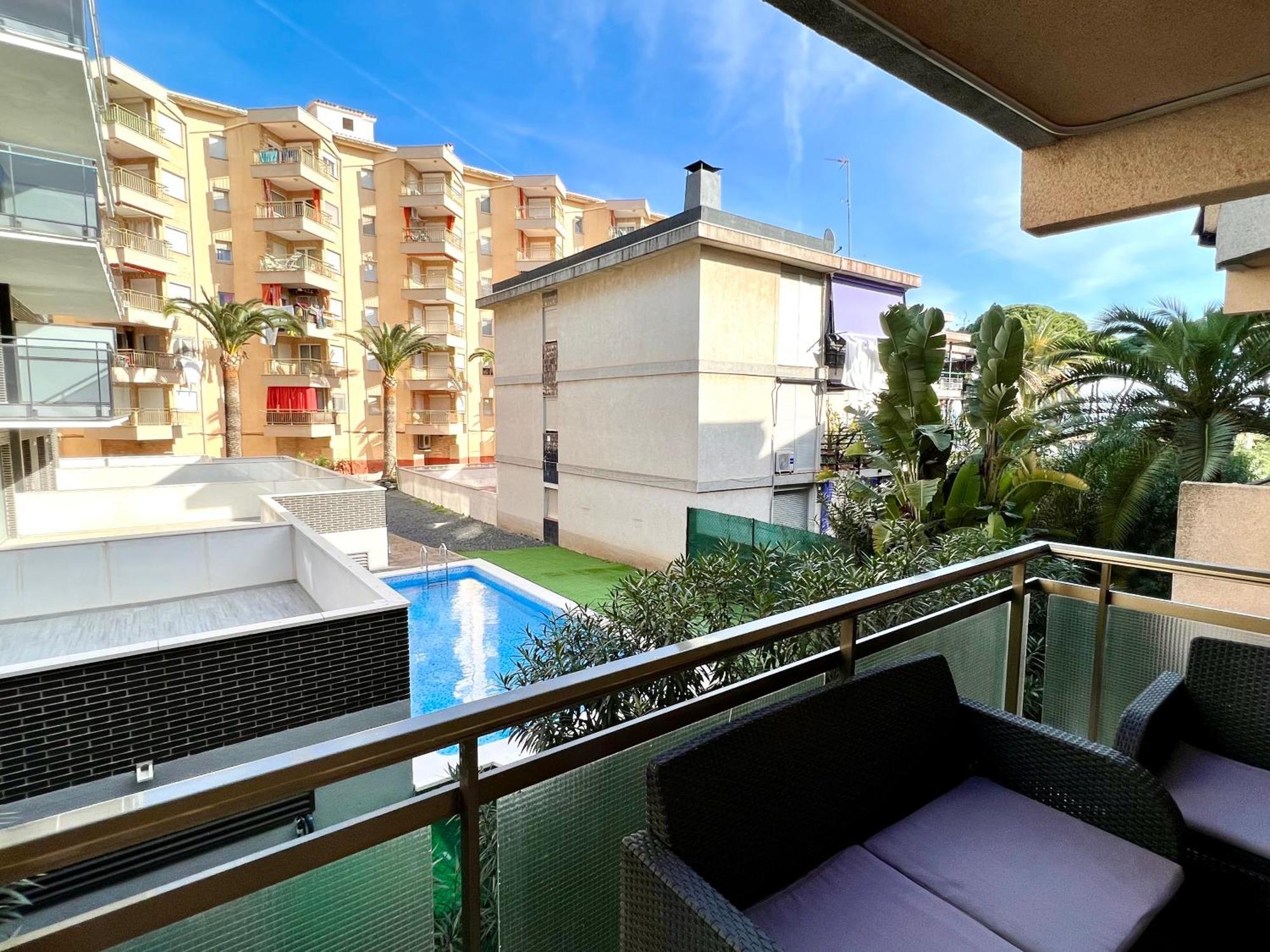 Confortable Apartamento En Ла-Пінеда Екстер'єр фото